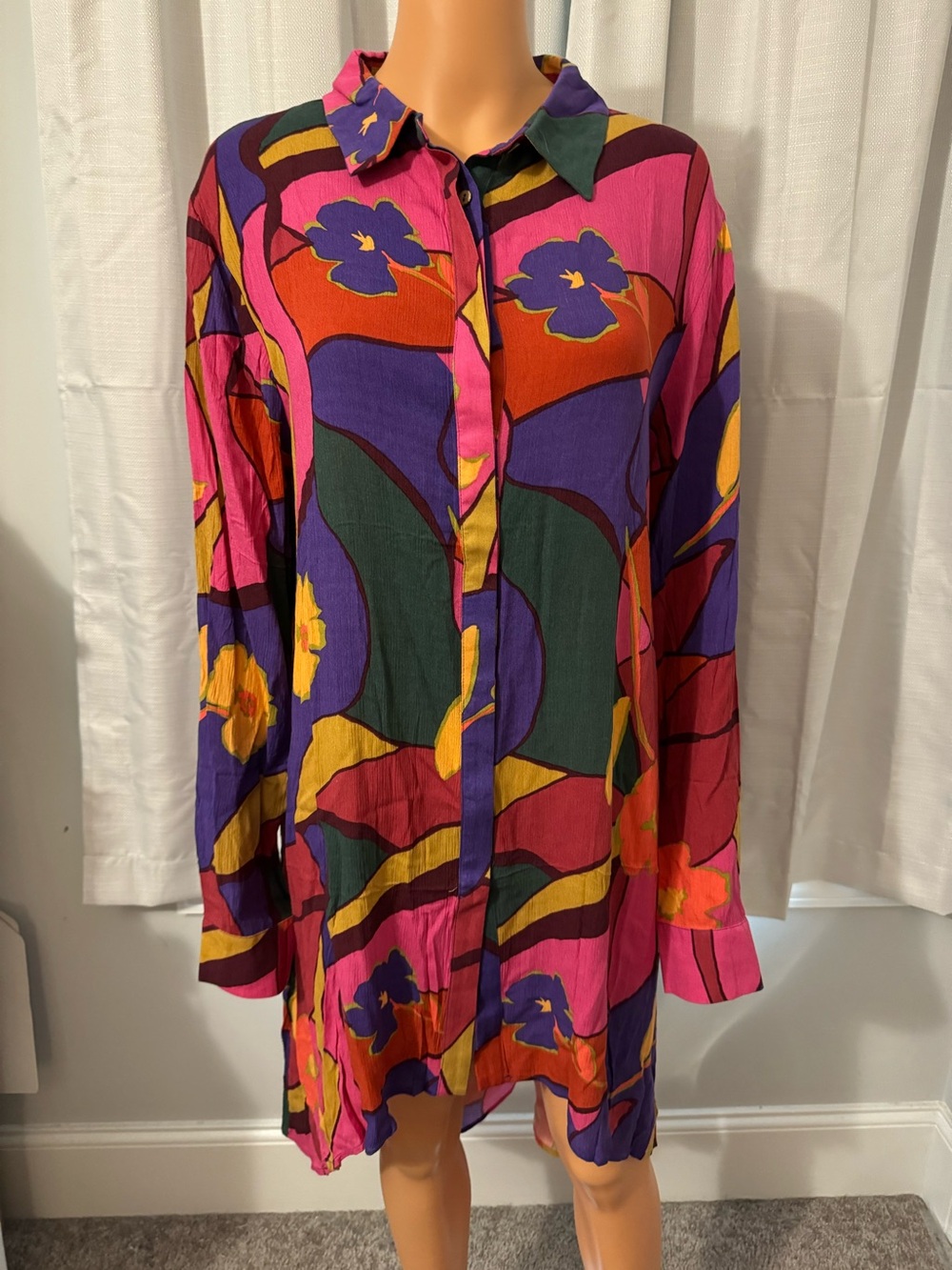 Cool Easel size S multi color print long sleeve high low dress tunic button up